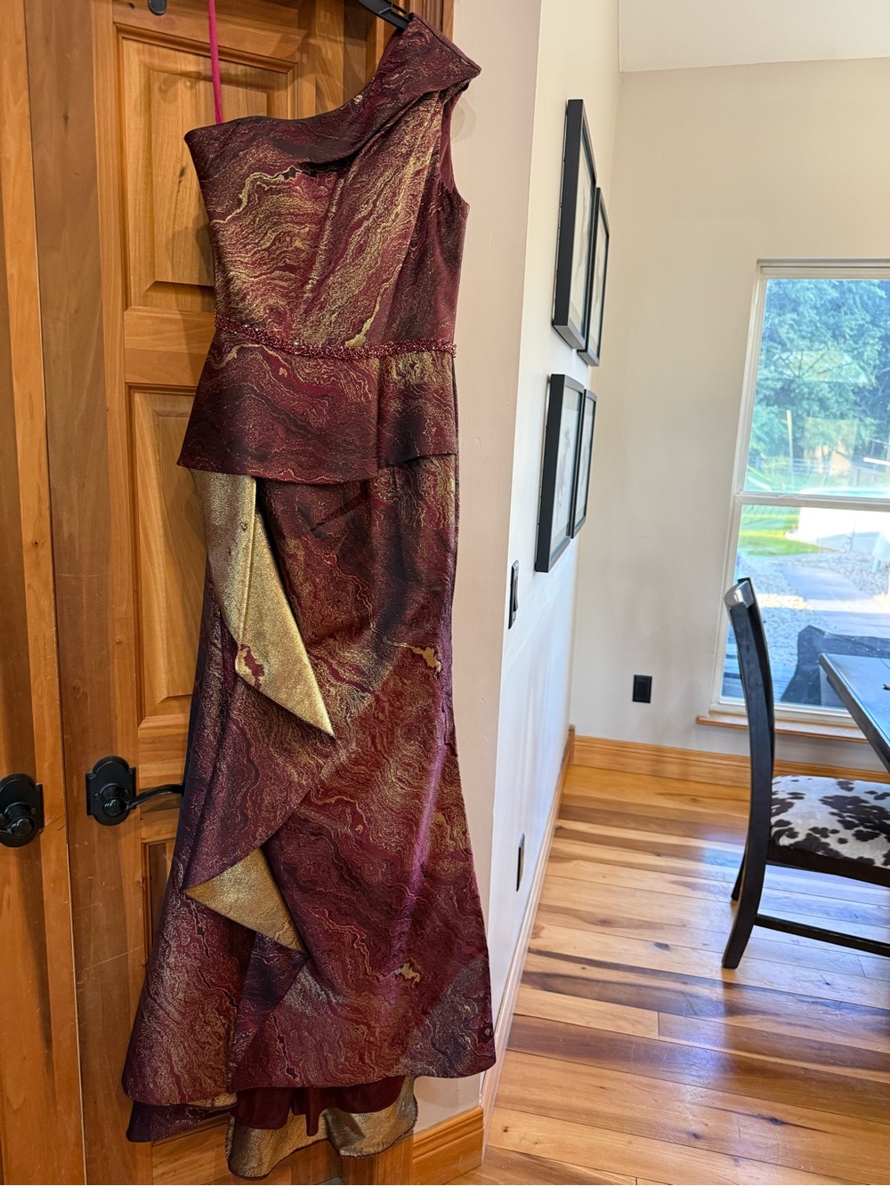 Terani Couture One-Shoulder Burgundy and Metallic Gold Gown - Picture 12 of 14